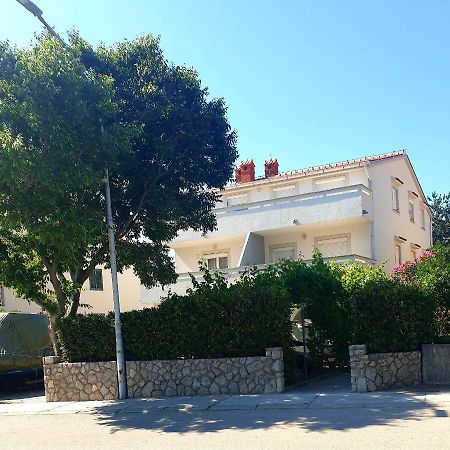 Apartments Kraljic Baška Eksteriør bilde