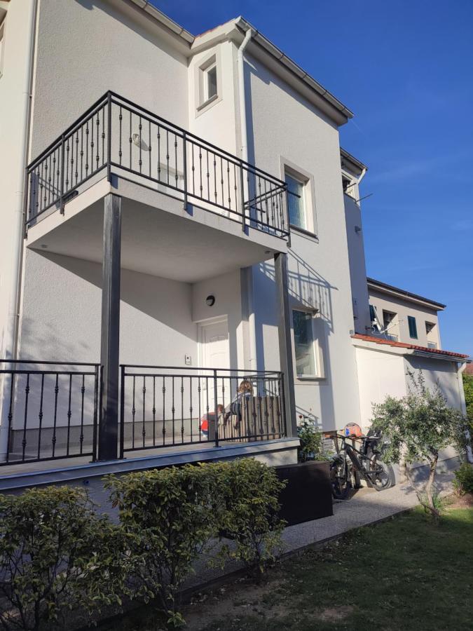 Apartments Kraljic Baška Eksteriør bilde