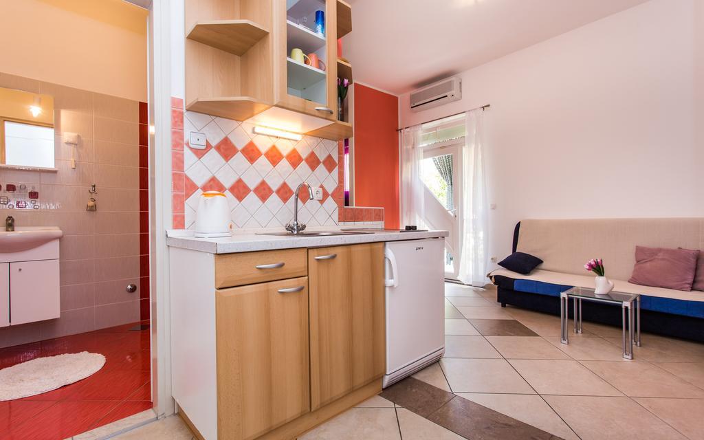 Apartments Kraljic Baška Eksteriør bilde