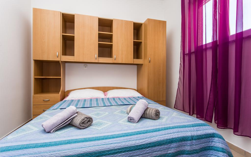 Apartments Kraljic Baška Eksteriør bilde