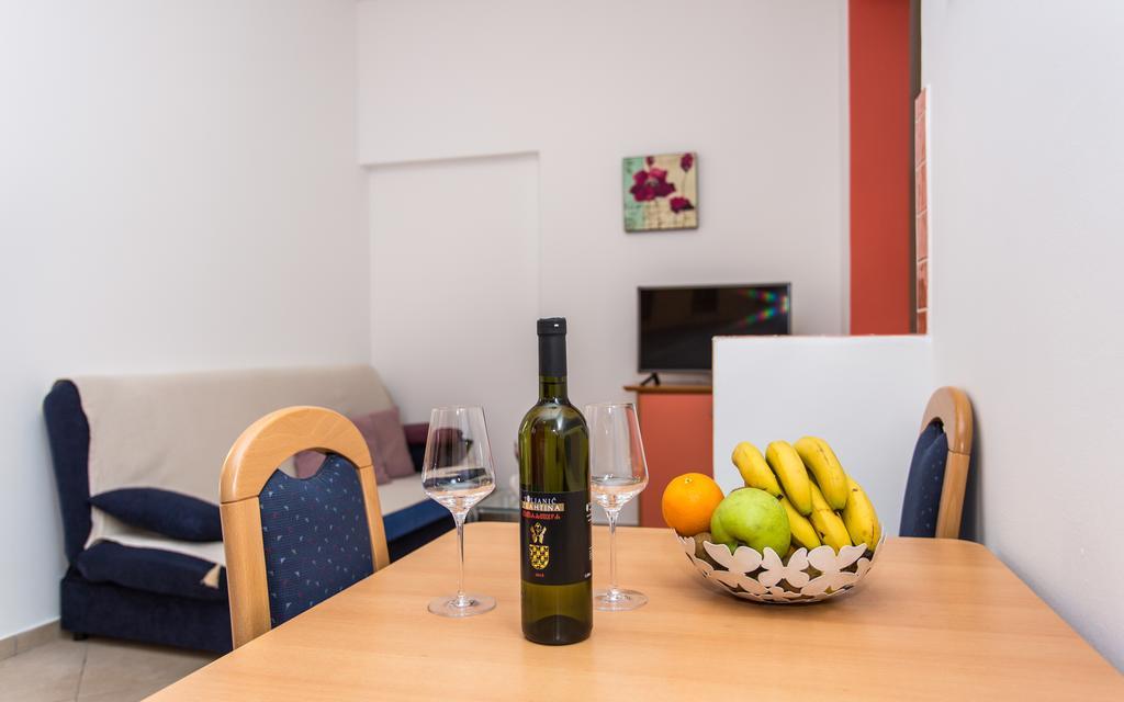 Apartments Kraljic Baška Eksteriør bilde