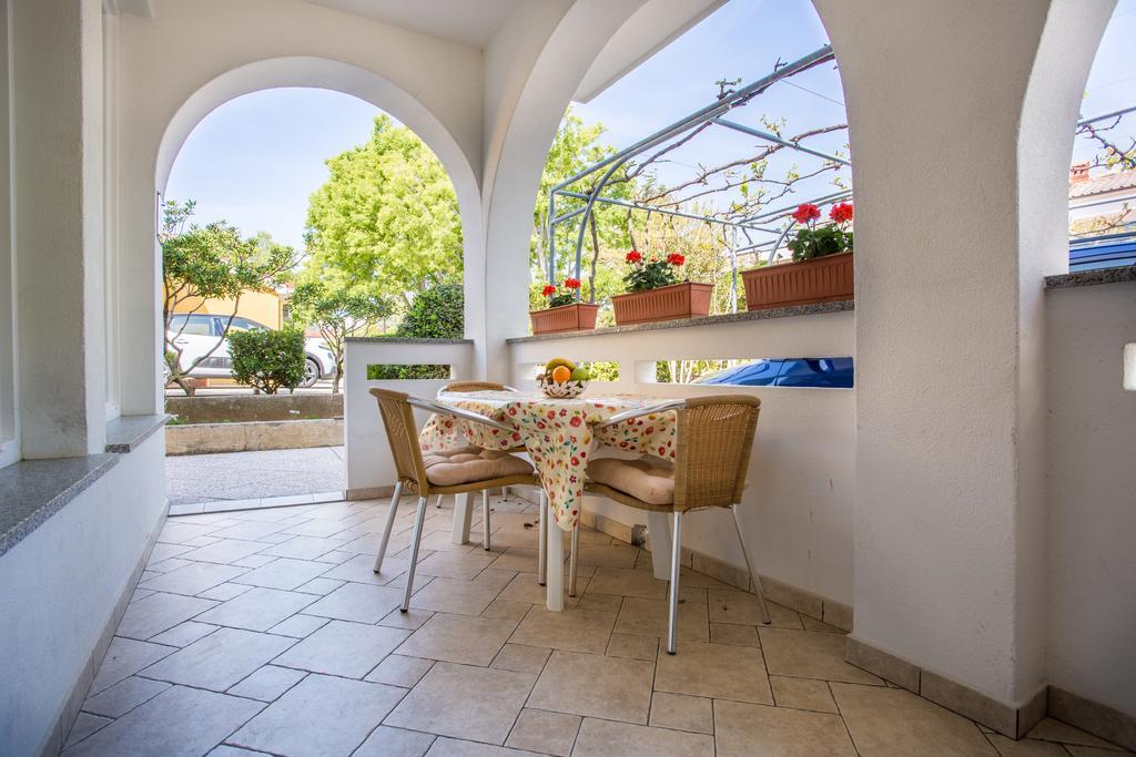 Apartments Kraljic Baška Eksteriør bilde
