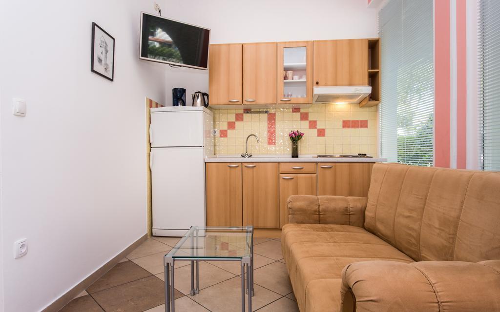 Apartments Kraljic Baška Eksteriør bilde